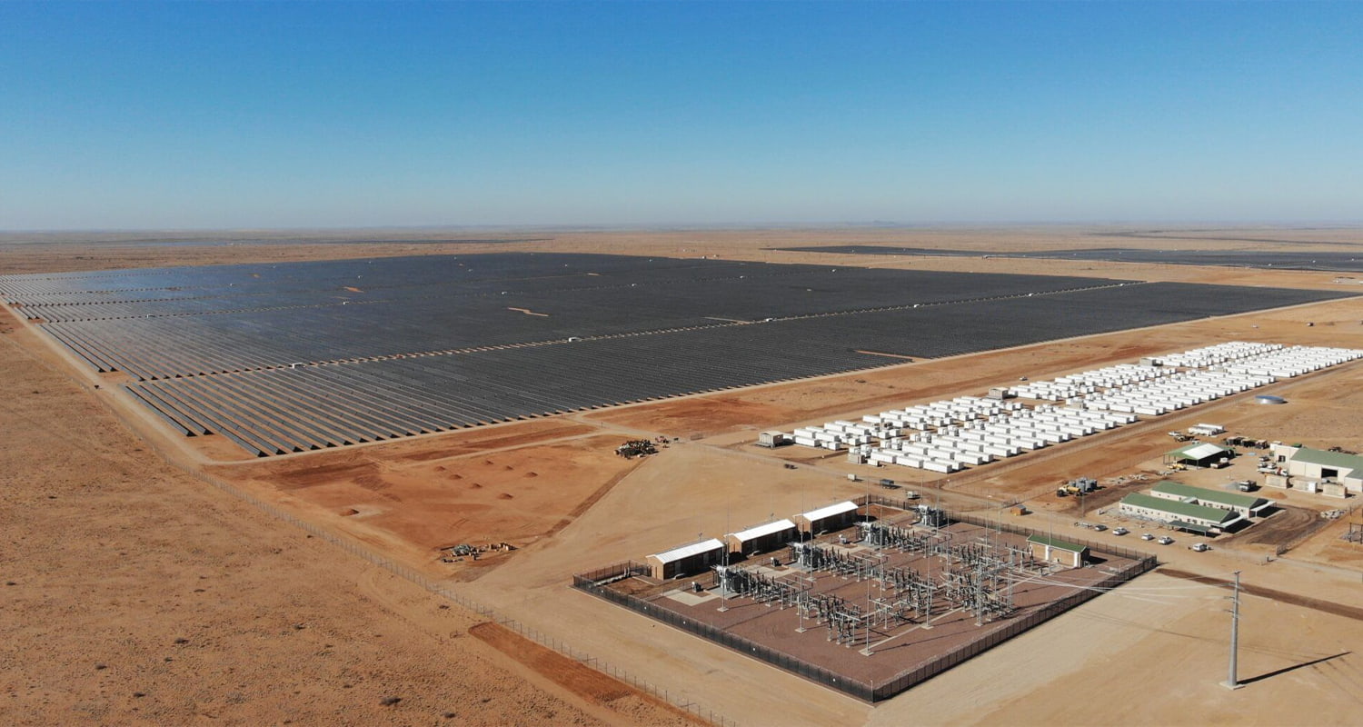 1GW China Coal Xinjiang Photovoltaic Desertification Control Project Commences Construction