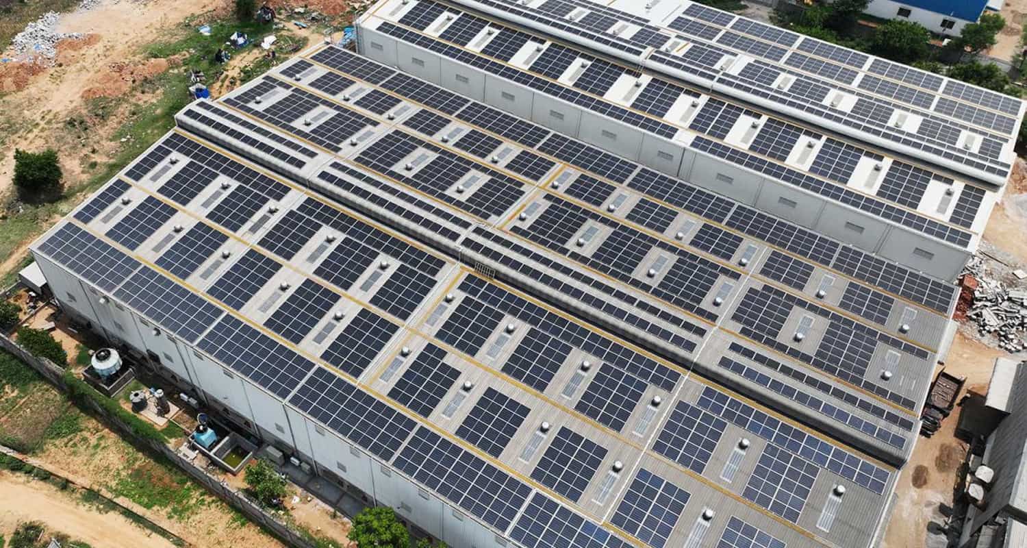 The world's largest data center has failed, and the winner is actually the photovoltaic industry?