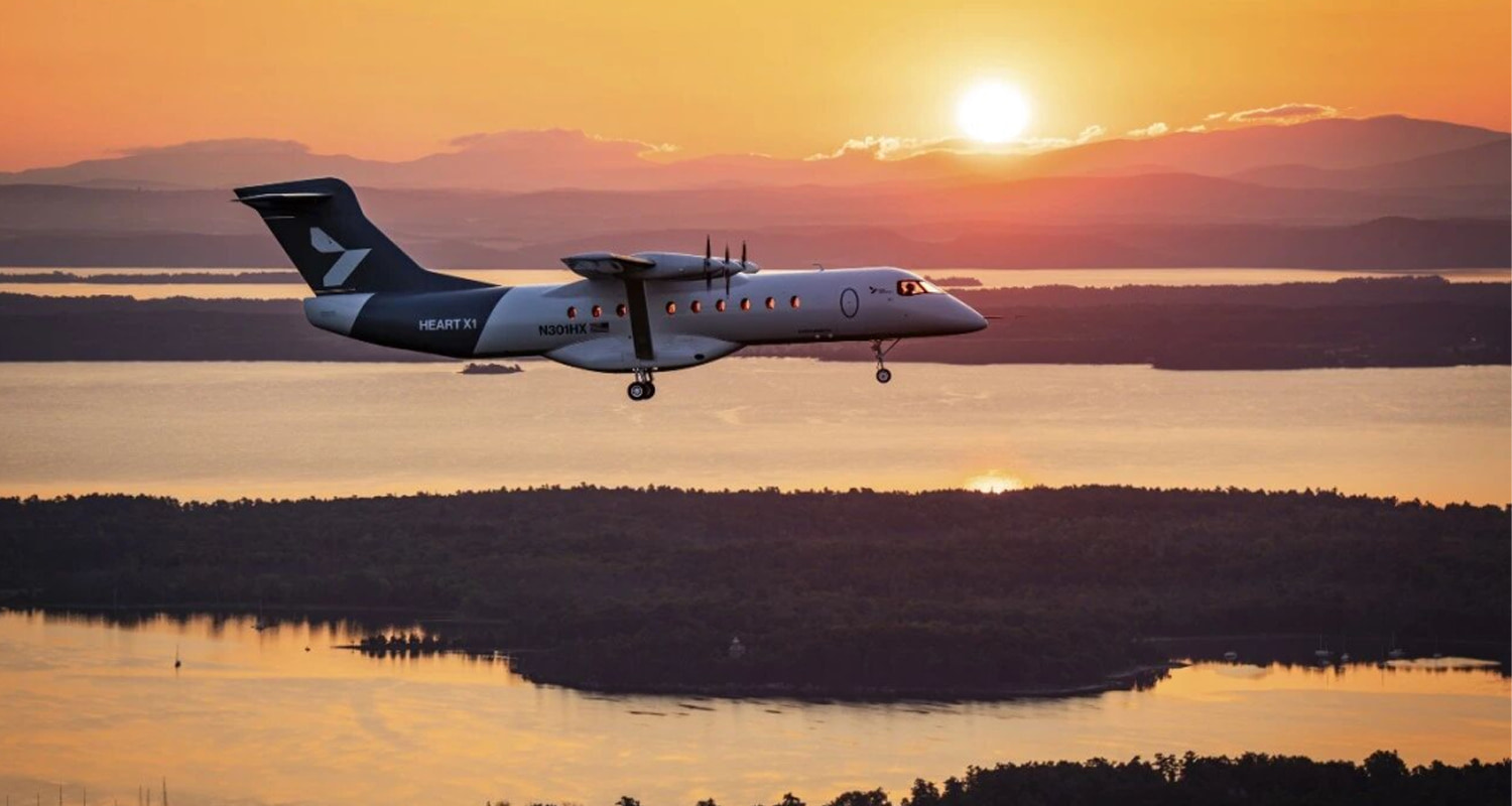 The world's largest electric aircraft makes its maiden flight! The era of 