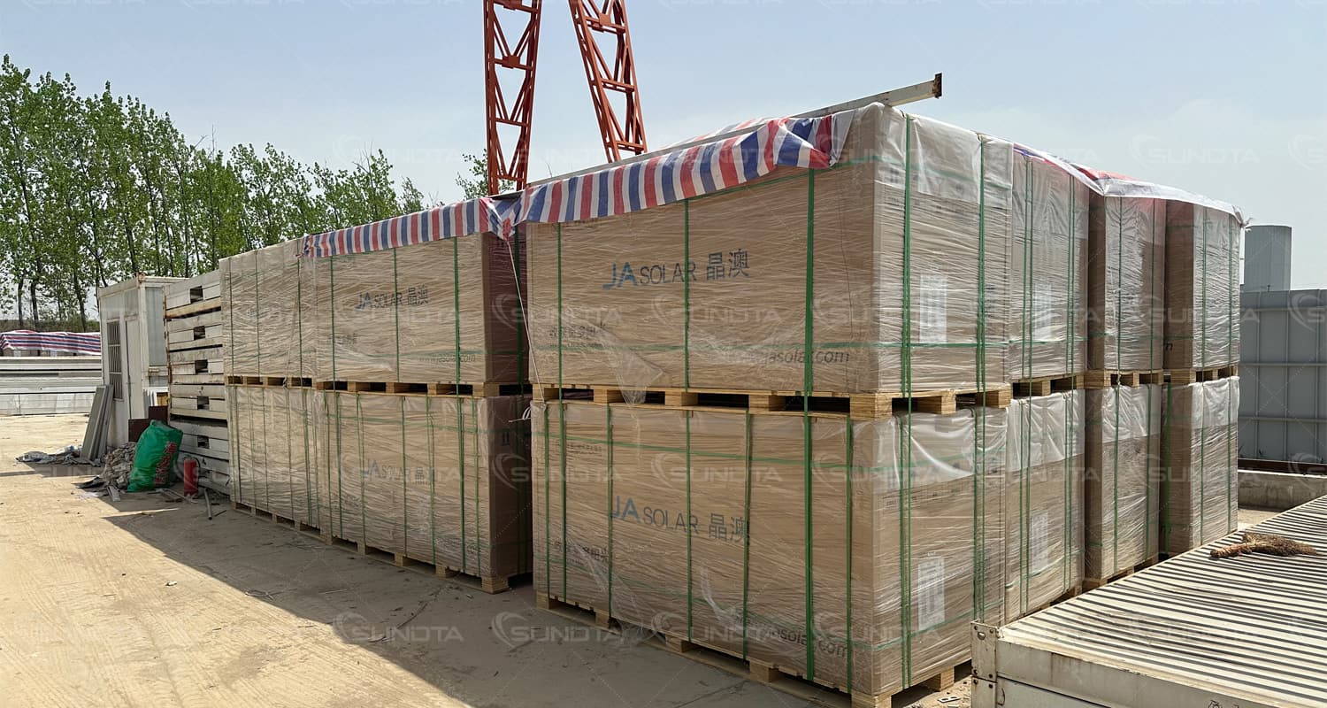 SUNDTA Successfully Completes Packaging of JA 620W Solar Panel; Customer Shipment Begins