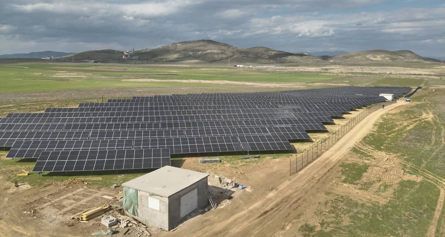 ITRPV 2026: BC's market share will reach 28% over ten years, silver demand will peak, and tandem solar cells will enter mass production in 2027.